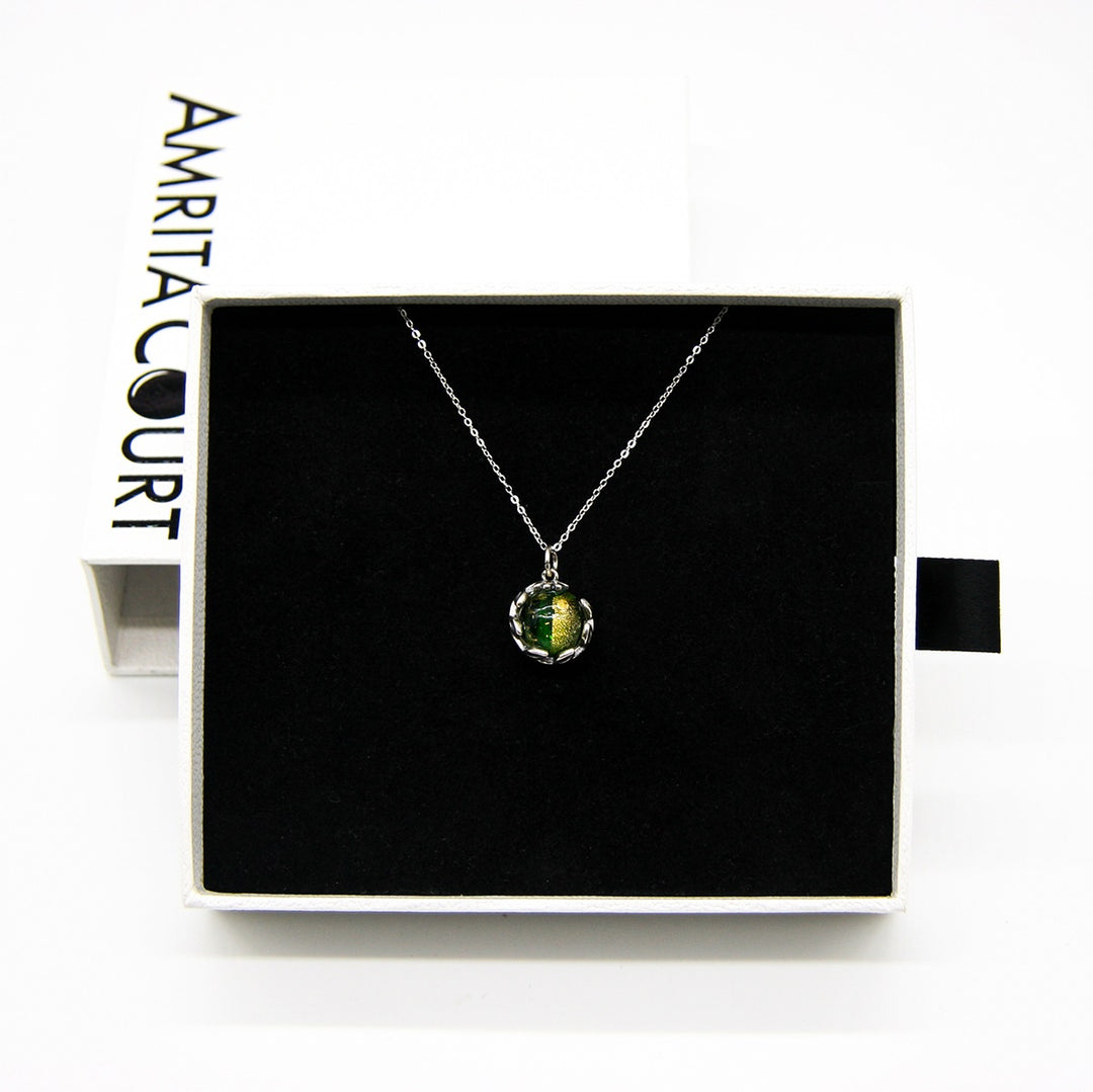 Aroma Diffuser Necklace Gift Box – Gold Green