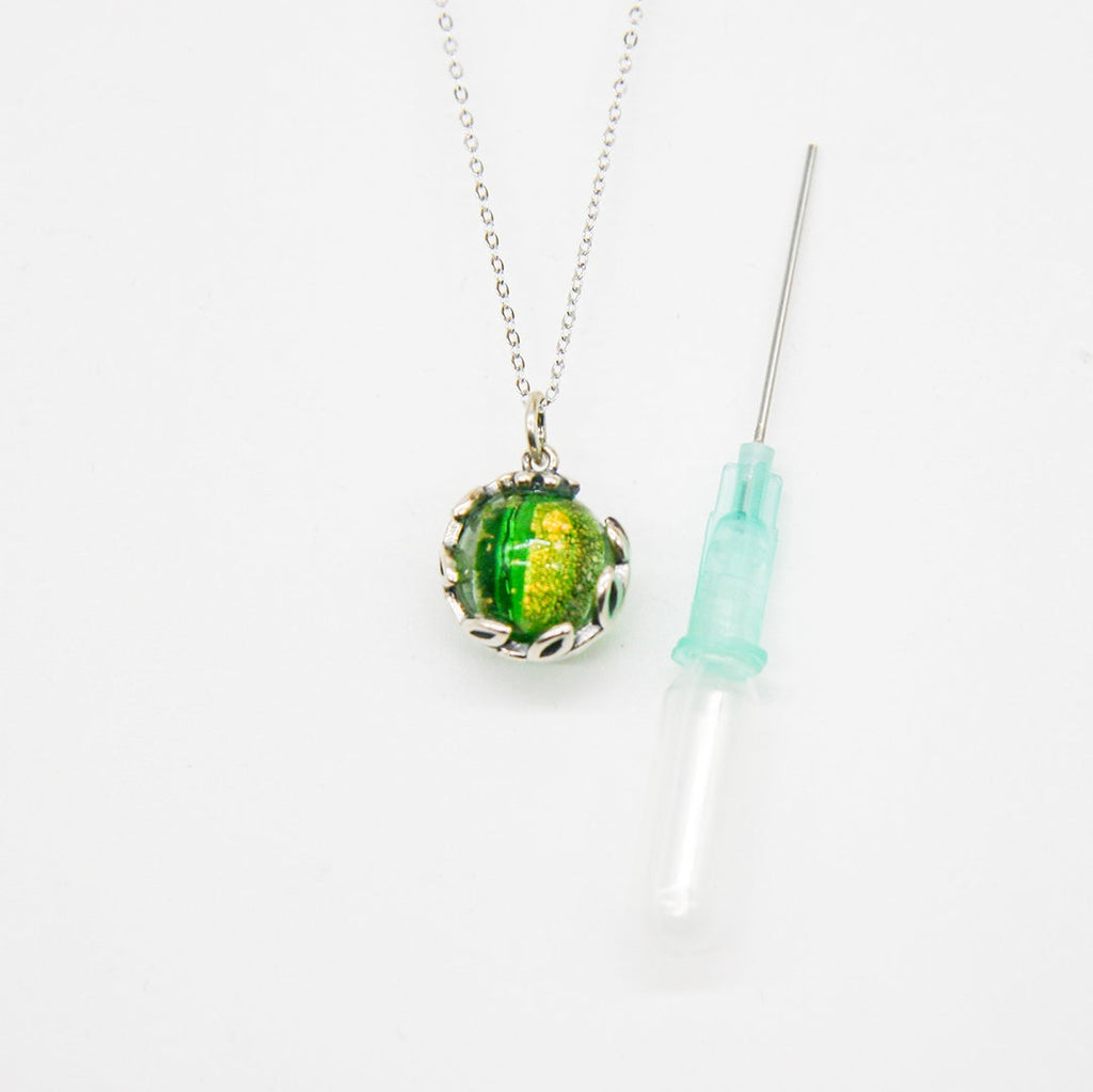 Aroma Diffuser Necklace Gift Box – Gold Green