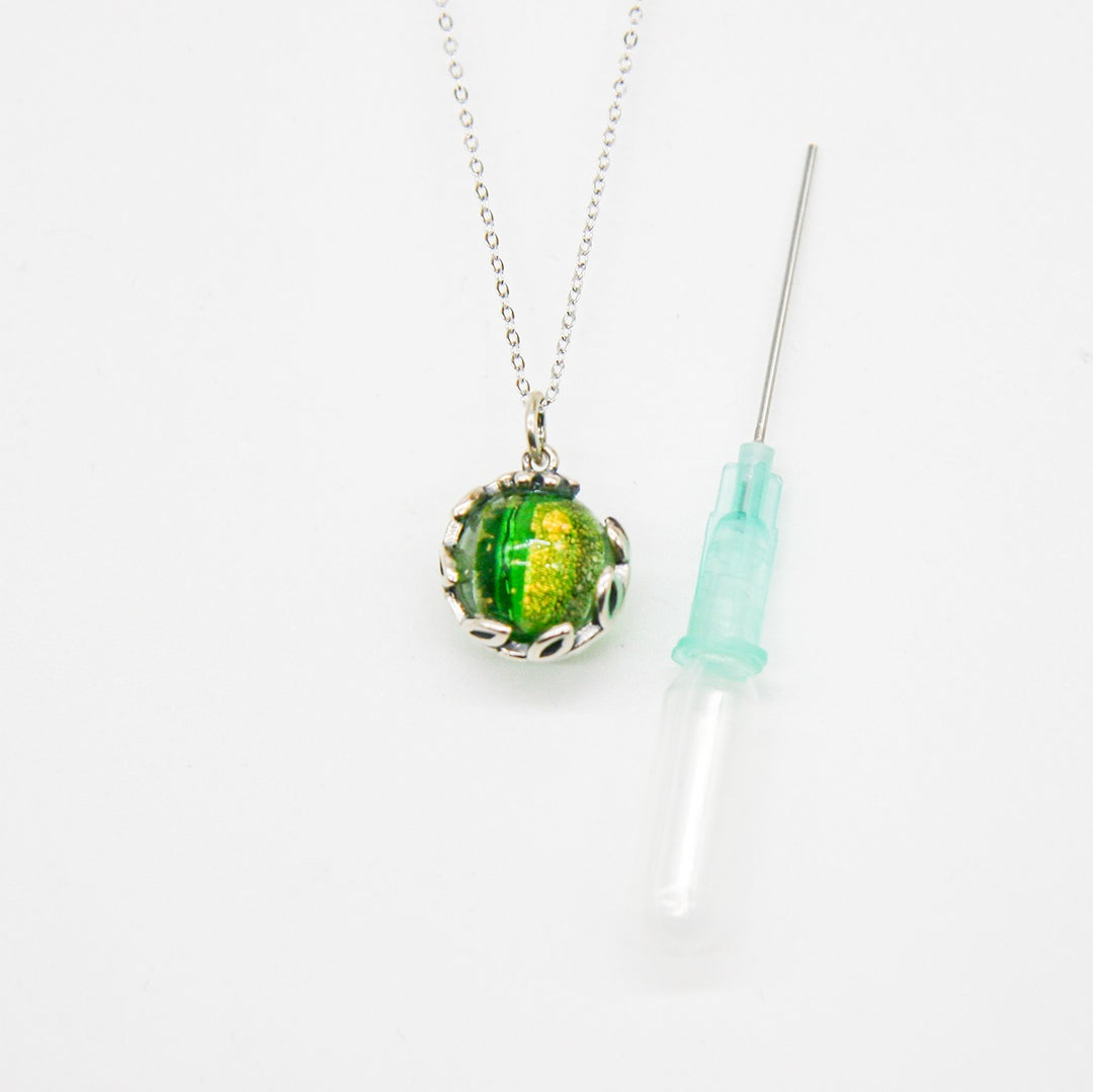 Aroma Diffuser Necklace Gift Box – Gold Green