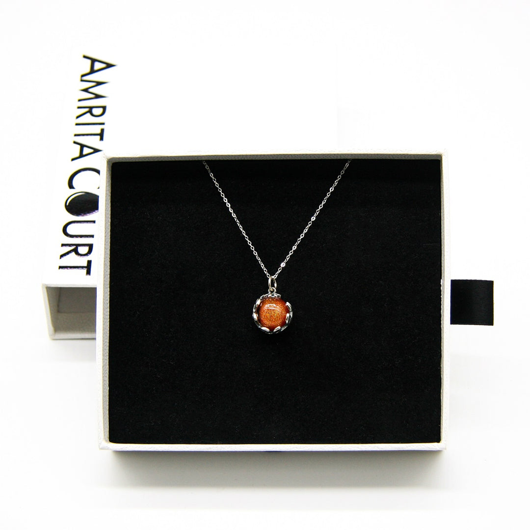 Aroma Diffuser Necklace Gift Box – Fire Red