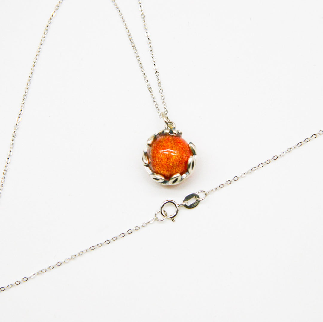 Aroma Diffuser Necklace Gift Box – Fire Red